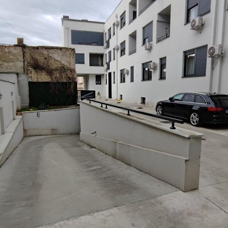 Filinhome Stefanovica Suite 8 Novi Sad Buitenkant foto