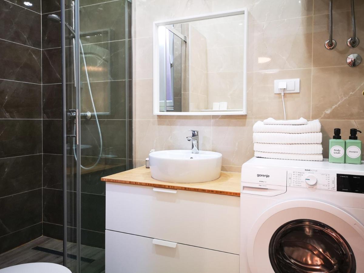 Filinhome Stefanovica Suite 8 Novi Sad Buitenkant foto