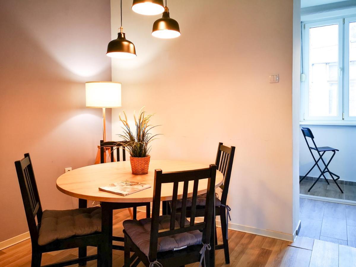Filinhome Stefanovica Suite 8 Novi Sad Buitenkant foto